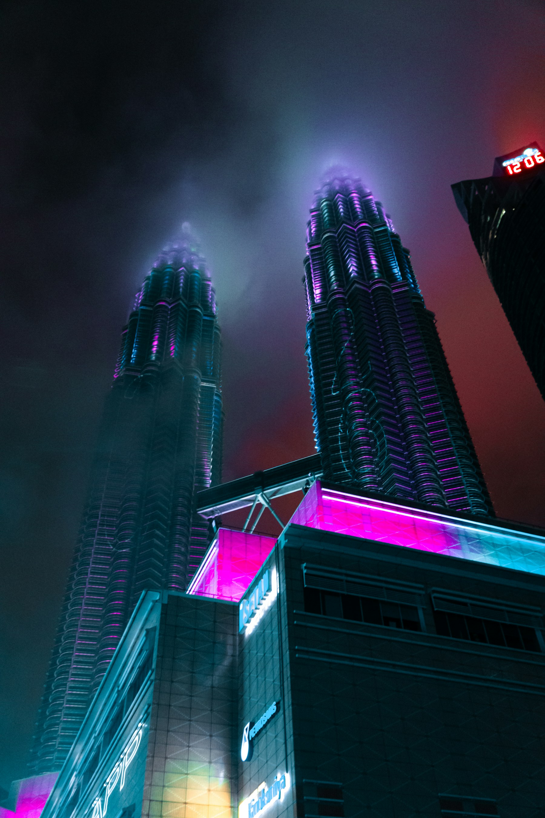 Form After Dark project for Noir Lab
